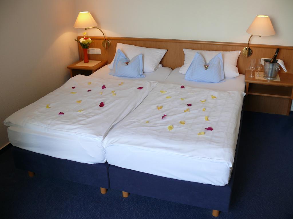 Hotel Zur Schoenen Aussicht Grömitz Værelse billede